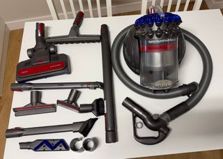 Aspiradora Dyson Big Ball Multifloor 2+