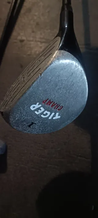 Palos de golf infantiles Tiger Champ