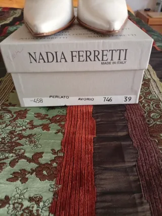 Scarpe in vero cuoio avorio vintage Nadia Ferretti