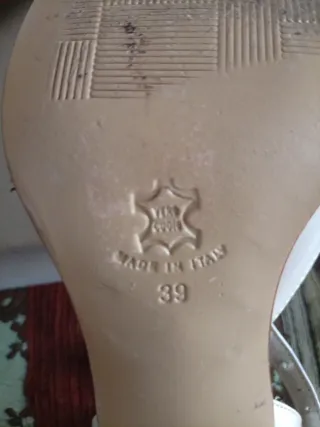 Scarpe in vero cuoio avorio vintage Nadia Ferretti