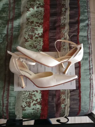 Scarpe in vero cuoio avorio vintage Nadia Ferretti