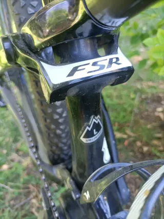 Bicicleta MTB Specialized FSR