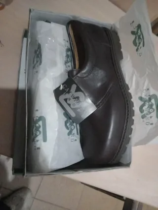 Zapatos marrones CATWHORD cordones