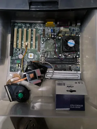 Lote Componentes PC: Placas, CPUs, Tarjetas