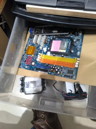 Lote Componentes PC: Placas, CPUs, Tarjetas