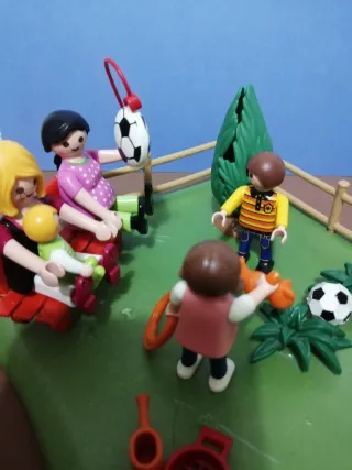 Playmobil Parque Infantil con Figuras