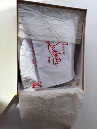 Christian Louboutin Zapatillas Negras Tachuelas