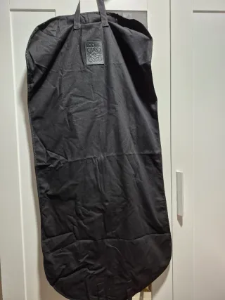 Portatrajes Loewe Negro