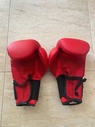 Guantes de Boxeo OutShock 10oz Rojos