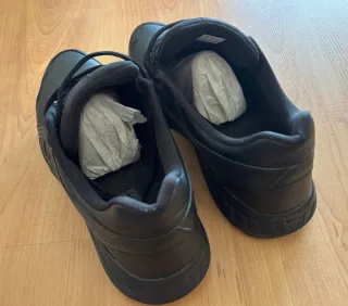 Zapatillas Asics Negras 46