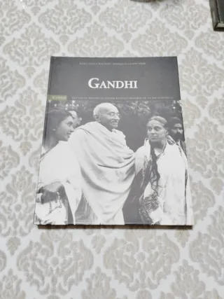 Gandhi reveló al mundo el poder revolucionario ...
