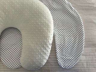 Cojín de lactancia blanco Gamberritos