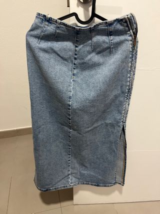 Falda tubo vaquera midi