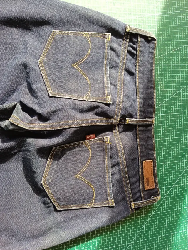 Levi's Demi Curve Talla 24