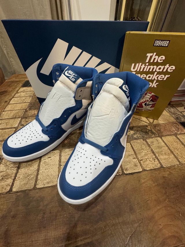 Jordan 1 Retro High OG True Blue