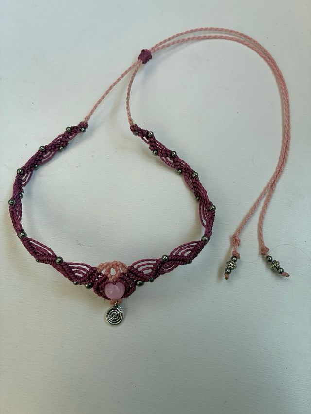 Gargantilla macramé hecha a mano