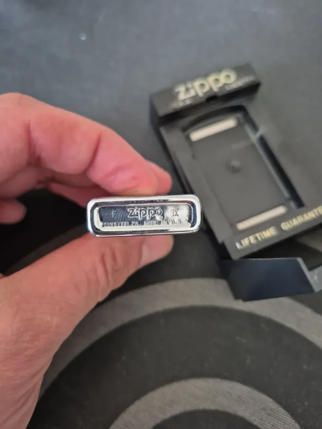 Accendino Zippo Slim Cromato