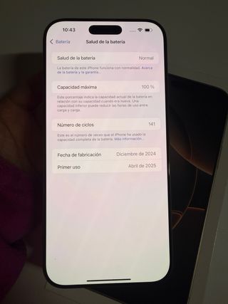 iPhone 16 Pro Max 256 GB Titanio Dorado