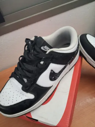 Nike Dunk Low Paisley Negro Blanco Talla 43