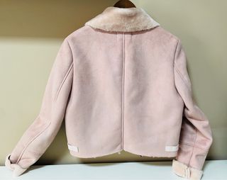 Chaqueta Bershka doble faz.Perfecta para primavera