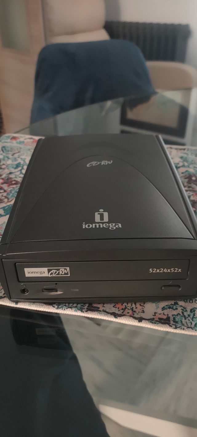 Unidad Externa CD-RW Iomega