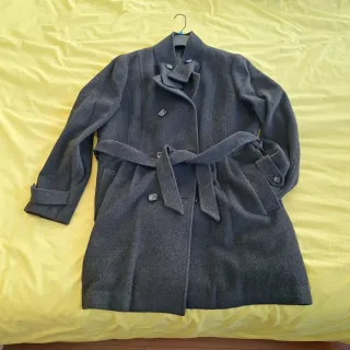 Abrigo 3/4 de lana gris