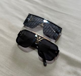 Gafas de Sol Negras y Doradas