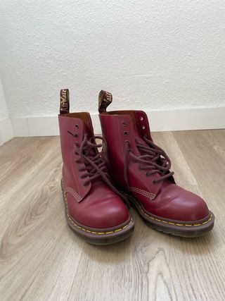 Botas Dr. Martens Made in England Rojas