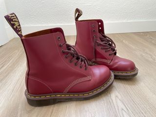 Botas Dr. Martens Made in England Rojas