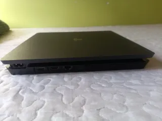 PS4 (PlayStation 4) Negra