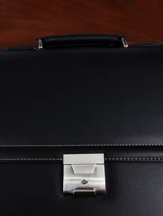 Maletín ejecutivo negro