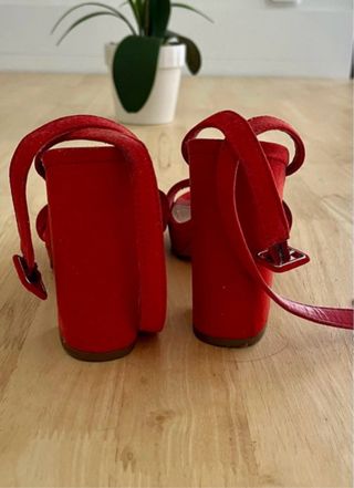 Sandalias Pull&Bear tacón plataforma rojas