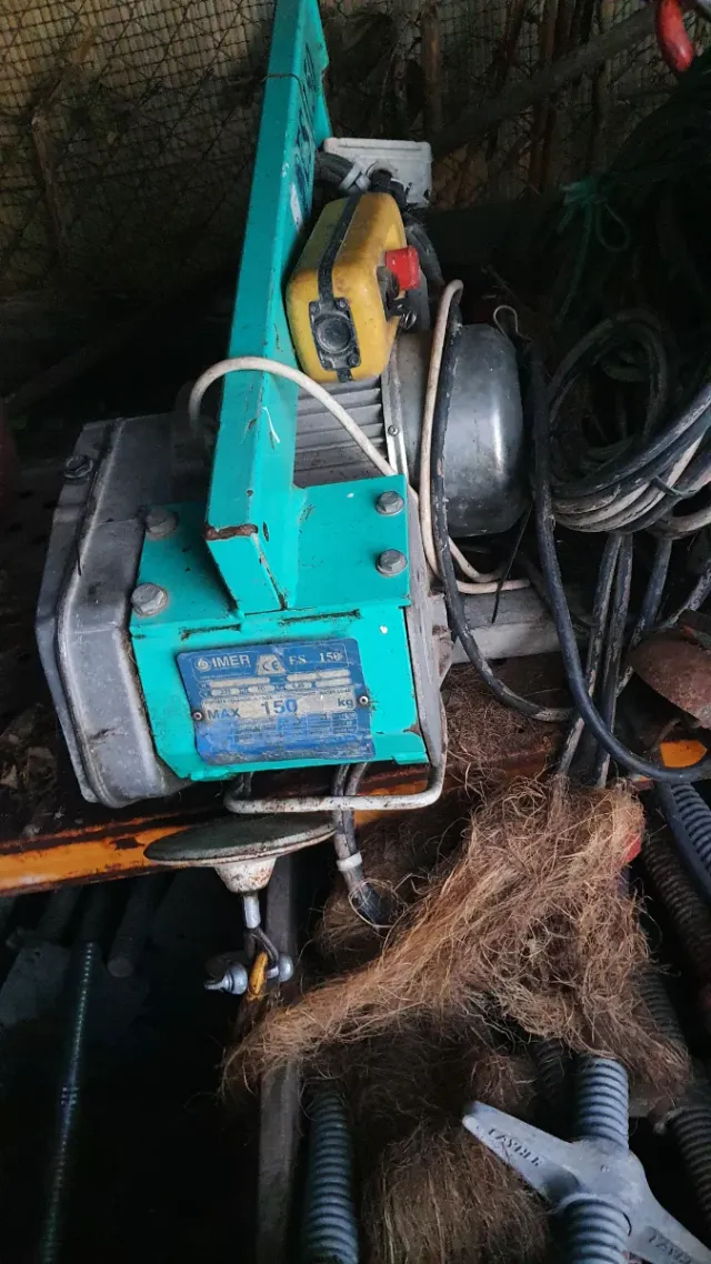 Montacargas maquinillo