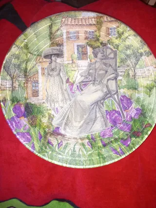 Piatto centrotavola decoupage