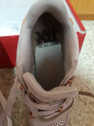 Zapatilla XTI mujer rosa y oro talla 40