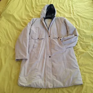 Parka Beige con Capucha