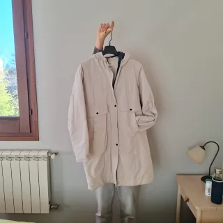 Parka Beige con Capucha