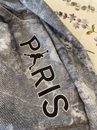 Pantaloni grigi effetto marmo