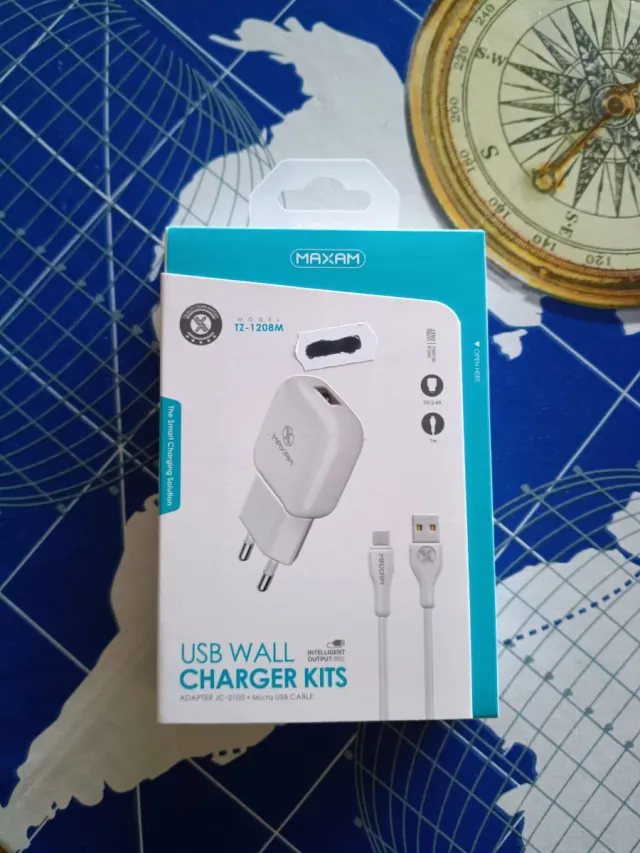 Caricabatterie MAXAM TZ-1208M