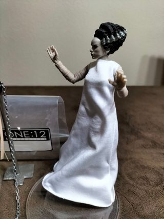 Pareja Figuras Monstruo Frankenstein y Novia