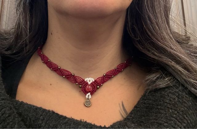 Gargantilla macramé hecha a mano