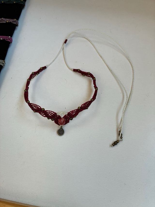 Gargantilla macramé hecha a mano