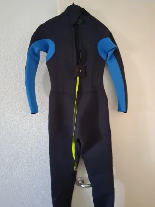 Traje de neopreno OLAIAN azul y negro