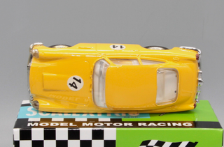 Aston Martin BD4 Triang Scalextric RECREACION