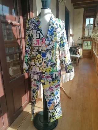 Traje original talla L