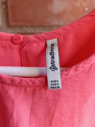 Blusa sin mangas coral