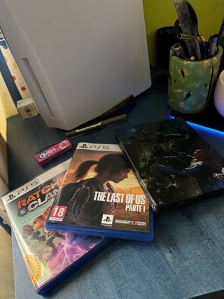 Consola PS5 Lector+ Spiderman 2, TLOU 1, Ratchet