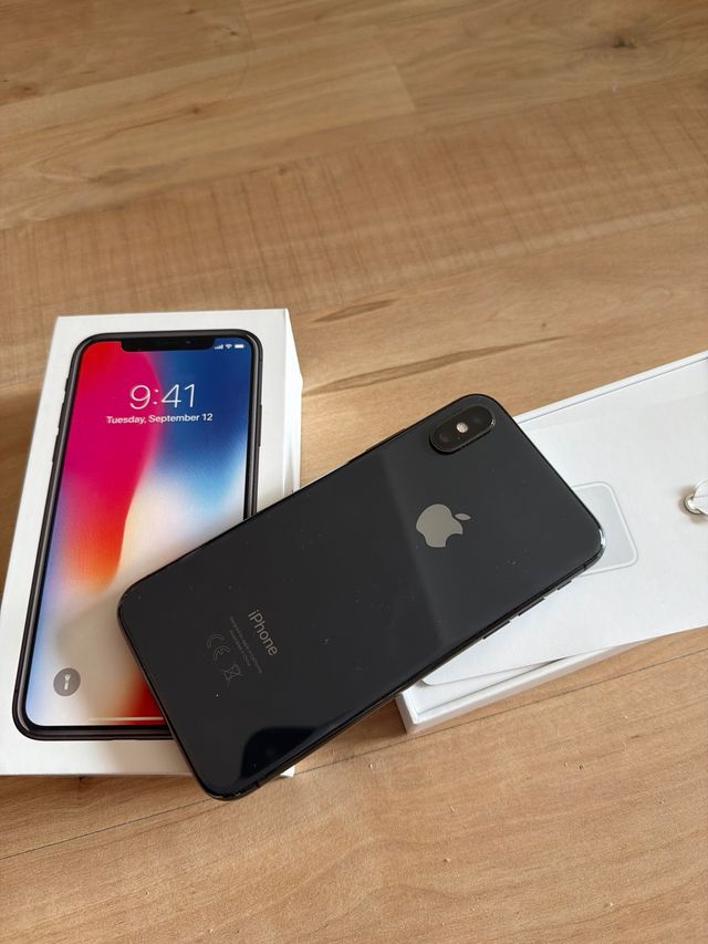 iPhone X 64GB Grigio Siderale