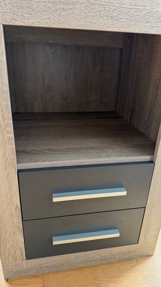 Tavolo da studio con cassettiera