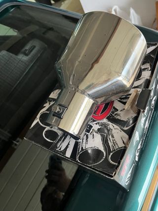 Cola de escape Cupra cromada